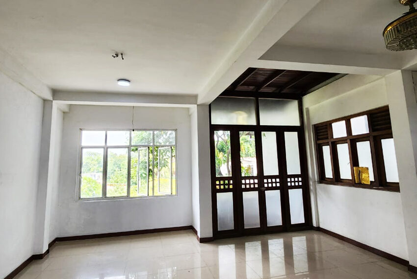 Two-Story-House-for-Sale-in-Kolonnawa-10942-01