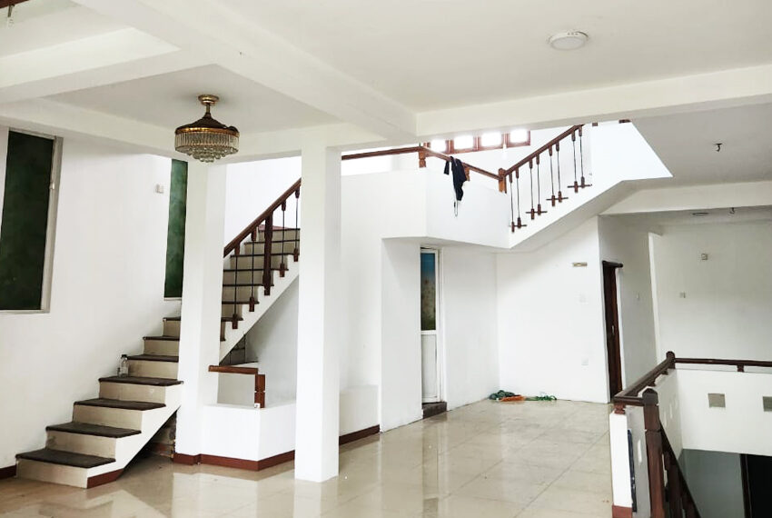 Two-Story-House-for-Sale-in-Kolonnawa-10942-05