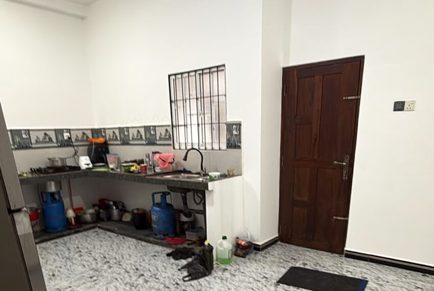 Two-Story-House-for-Sale-in-Wellampitiya-10966-03