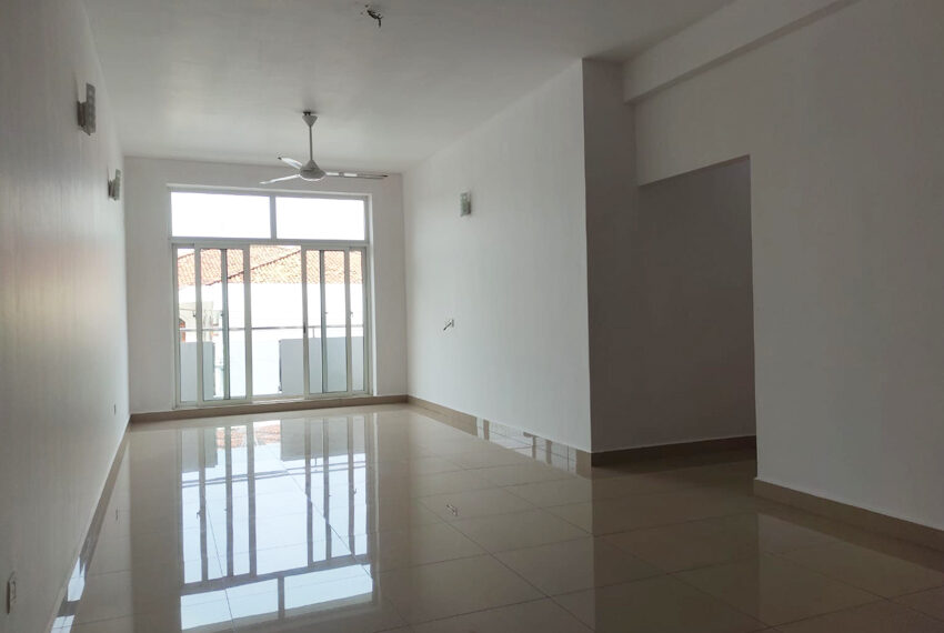 Apartment-for-Sale-in-Colombo-05-10998-02