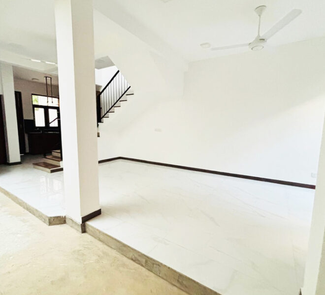 Brand-New-House-for-Sale-in-Moratuwa-11008-01
