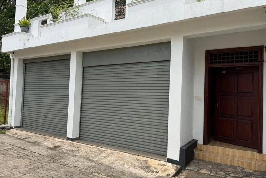 House-for-sale-in-Hunupitiya-11020-03