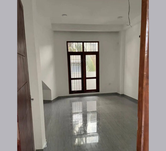 House-for-sale-in--Rathmalana-10992-03