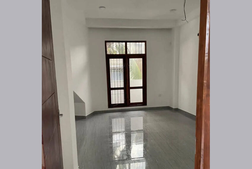 House-for-sale-in--Rathmalana-10992-03
