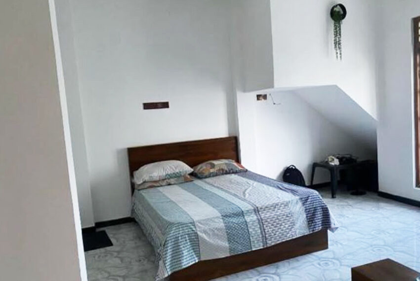 Three-Story-House-for-Sale-in-Wellampitiya-11013-02