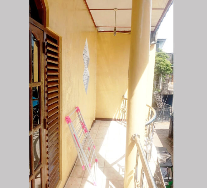 Two-Story-House-for-Sale-in-Colombo-09-10996-01