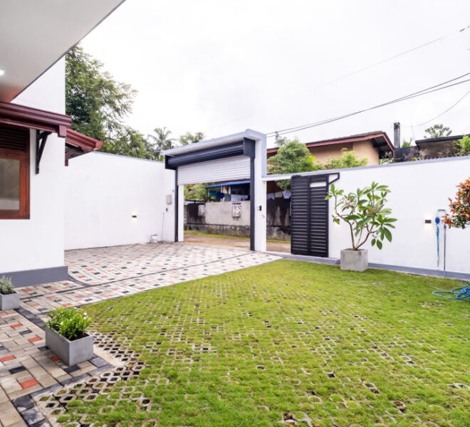 Two-Story-House-for-Sale-in-Homagama-10986-04