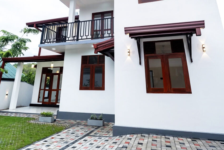 Two-Story-House-for-Sale-in-Homagama-10986-07